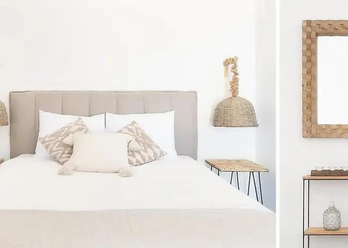 Cycladic Elegance Luxurious With Panoramic Sea Views