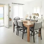 Villa Cycladic Elegance Luxurious With Panoramic Sea Views